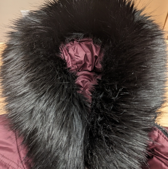 Puffer jacket 3/4 length - Picture 2 of 7